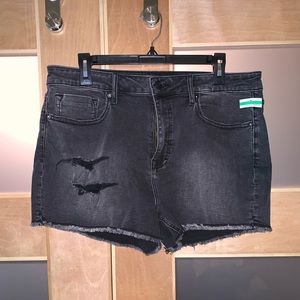 BNWT VIGOSS SHORTS.